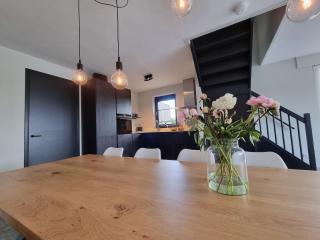 Waterfront Villa w Jetty - 6