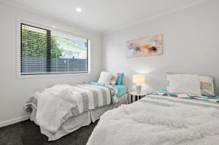 Kamo Oasis - Your Modern Home Away From Home - 5