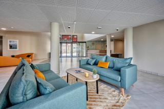 Quality Suites Cherbourg - 4