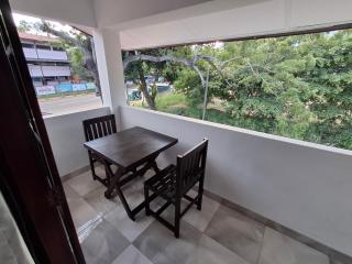 Royal blue holiday home Anuradhapura - 6