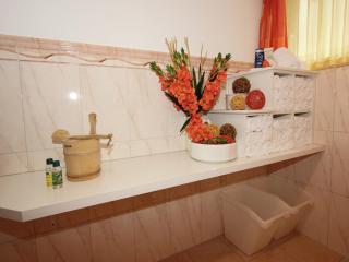 Apartment in Kaltenbach near Ski Lift - 2