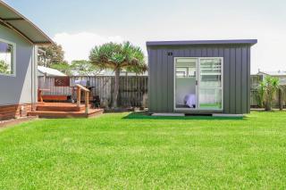 Hosts on the Coast Seaside Escape - 8