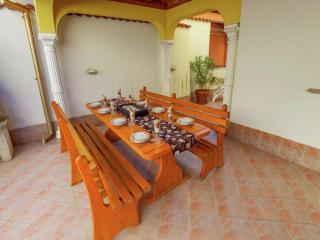 Villa in Croatia with Pool near Beach - 2