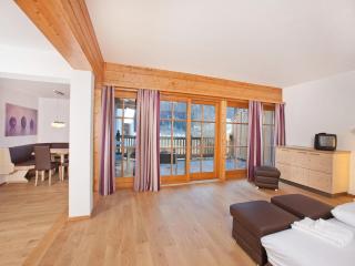 Chalet in Pinzgau near Ski Slopes - 4