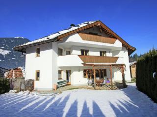 Apartment in Kaltenbach near Ski Lifts - 5