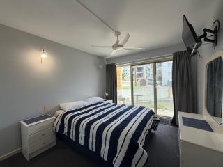 Unit 5 'dulkara' Kings Beach - 3
