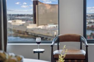 Hyatus Designer Residences Somerville - 4