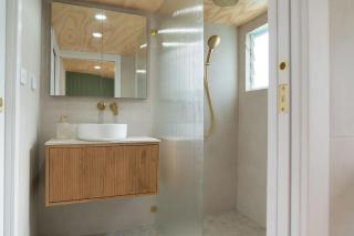 Jim & Dots Beachside Escape - 5