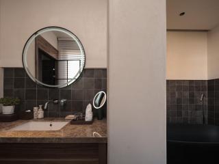 Shaxi Village Bianhe Villa Pastoral Resort - 1