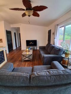 Hale Maluhia-Private 2 Bedroom home - 8