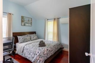 Spacious Two Bedroom Apartment - 1