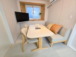 NEW#Hyehwa Station#Hansung University Station #3 Rooms 7 People#Jongno#Changgyeonggung Palace#Naksan Park#Bukchon Hanok Village#Jongno#Dongdaemun#Myeongdong - 9