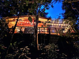 Cabaña en Medio del Bosque con Jacuzzi - Santa Elena - 2