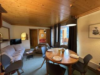 Appartement 3 pièces Alcôve pour 6 à Méribel, proche commerces - FR-1-180-665 - 1