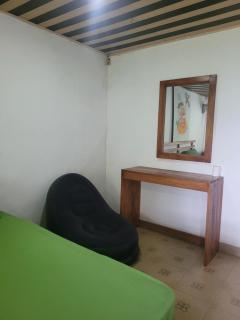 Beehive mountain resident - 9