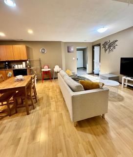 Peaceful House with Backyard - 5