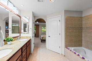 Luxurious Mauna Lani Condo with Private Beach Club Access - 1