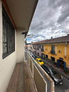 La Bienal Apartment - 8