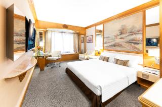 Regal Hongkong Hotel - 9