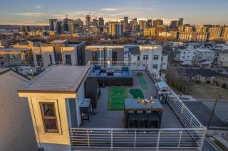 Nashview- Heart of Gulch - 360º Views of Downtown! - 6