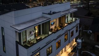 Heart of Gulch - 4 Min to Broadway - Designer Home - 7