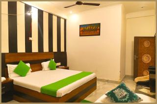 Tulsi Nagar Colony Dawarikanath Nirmala # Palace Residency Near Ram-Janam-Bhoomi # Restaurant - Parking Available - Fully Air Conditioning Luxuary Room- A Top Rated Hotel In Ayodhya - 7