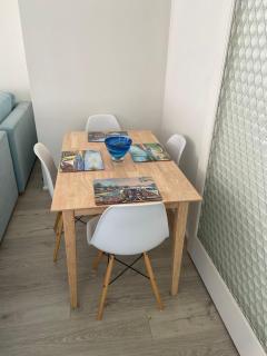 Cosy & Modern Unit 500m from Beach - 8