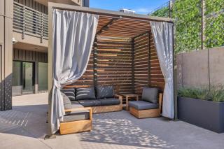 Hyve -Tropical Peach -Walk to Broadway - Pool&Gym! - 6