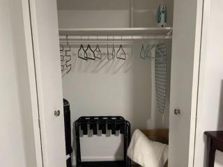 Cozy Comfort Living - A Home Away From Home - 4