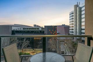 Bespoke City 2 Bed Apartment Oaks Horizons - 2