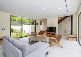 ESTUVILLA by Serenity 2BR & Private Pool in Ubud - 7