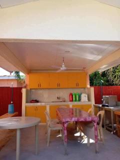 Pangga and Nanie Guest house - 3