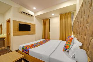 FabHotel New Rajdoot - Bhopal railway station platform no 6 - 1