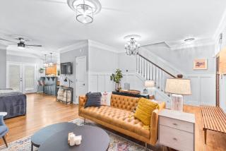 Two family Homes Sleeps 26 Near Mercedes-Benz Stadium - Atlanta - 1