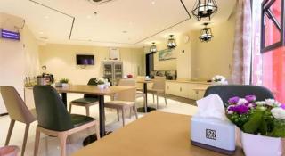 City Comfort Inn Xinfeng High-speed Railway West Station Yingbin Avenue - 2