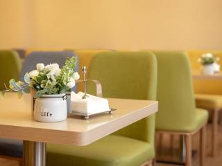 Green Tree Inn Fuyang Funan County Tianzhu Square - 7