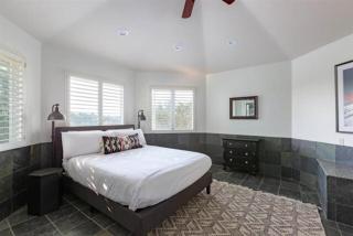 Spacious 4bd Home with Pool and Hot Tub - 6