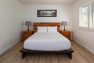 Spacious 4bd Home with Pool and Hot Tub - 3