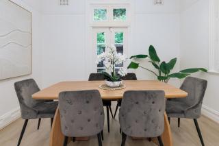 Spacious 3BR Family Home at Central Chatswood - 3