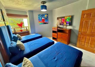 Espectacular Apto remodelado, de lujo y a pie de Playa con vista al mar - 5