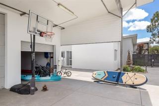 Burnished Bay - Coastal Luxe near Abbey Beach - 2