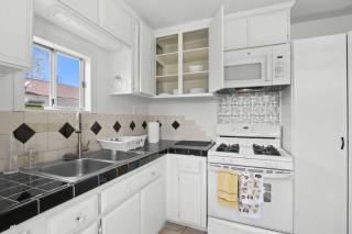 Charming House Free RV Parking - 1