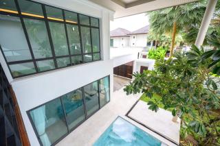 Elegant Pasak Pool Villa with Private Garden & Mod - 6