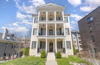 Belwood Manor-Across from Parthenon-5 Min Broadway - 4