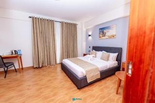 The Dalton Grand Hotel - 6