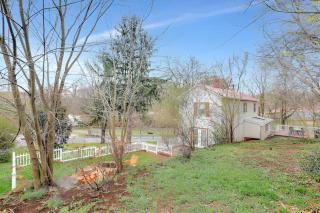 Hawksbill Home~Hot Tub~Modern~Porch~Wifi~Dogs - 3