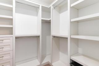 Belwood Duo-2 Units-Across Parthenon-Mins Broadway - 7