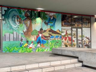 Jazlyn City Loft at 51 on Lazarett - 8