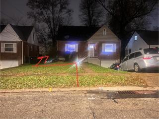 Cozy Basement Retreat on a Quiet Cul-de-Sac - 9