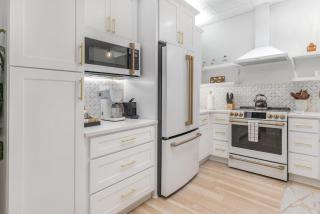 Maison Modiste - Bankers Alley - Walk to Broadway - 6